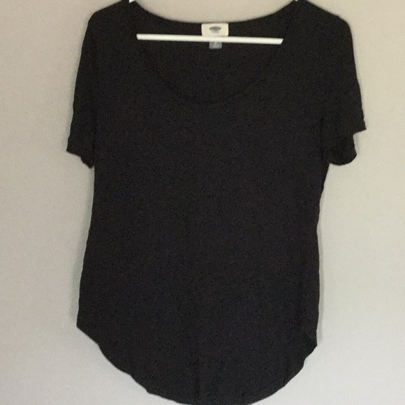 3 old navy shirts - Picture 3 of 5